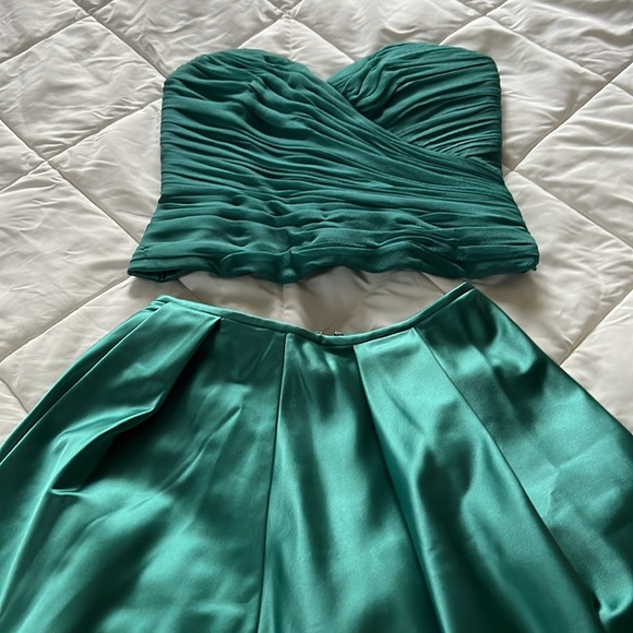 Vintage Melinda Eng Designer Emerald Green Silk And Satin ShortParty Dress Siz 4 - Picture 4 of 17